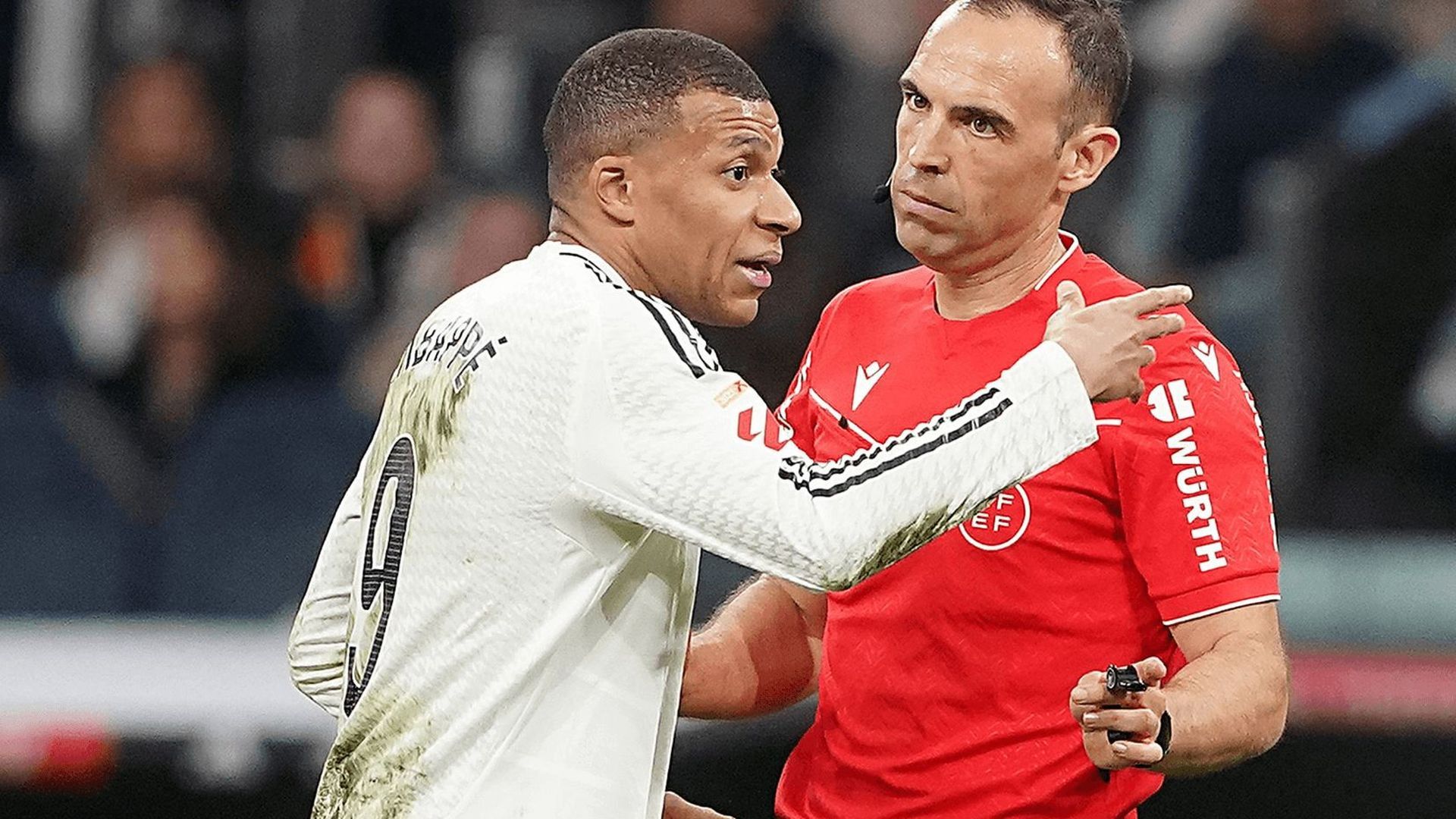 cuadra_fernandez_en_el_real_madrid_valencia_foto_cordon_press_003.png cuadra_fernandez_en_el_real_madrid_valencia_foto_cordon_press_003.png