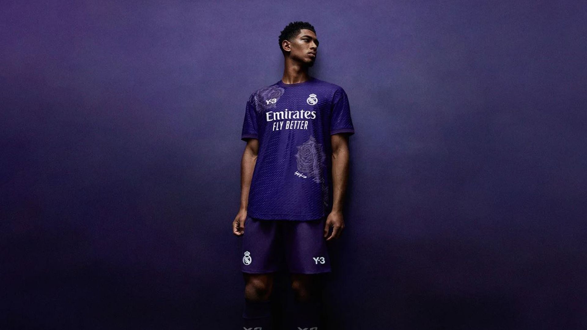 cuarta_camiseta_del_real_madrid_002.JPG