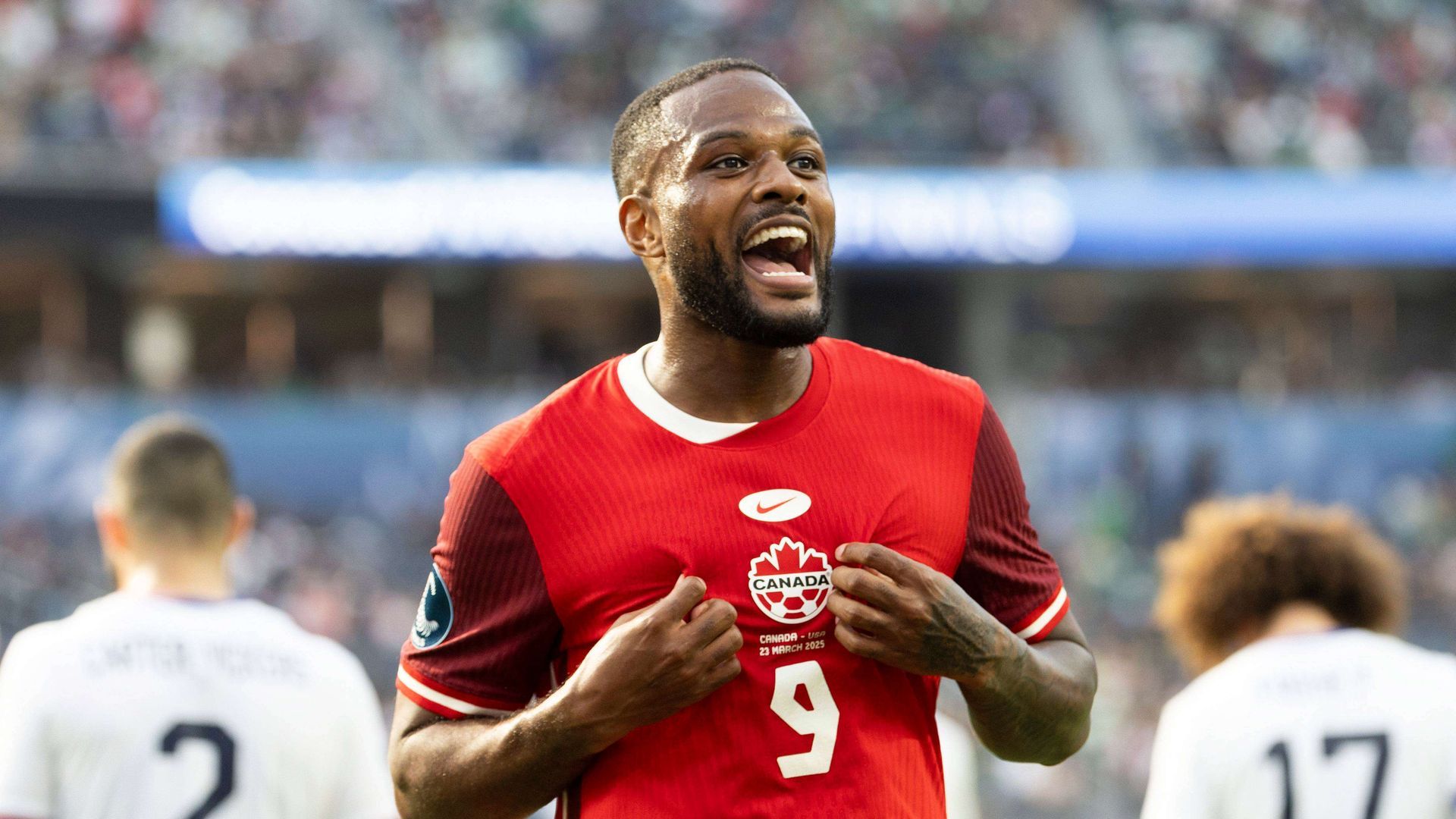 cyle_larin_en_un_partido_con_canada_foto_cordon_press.jpg