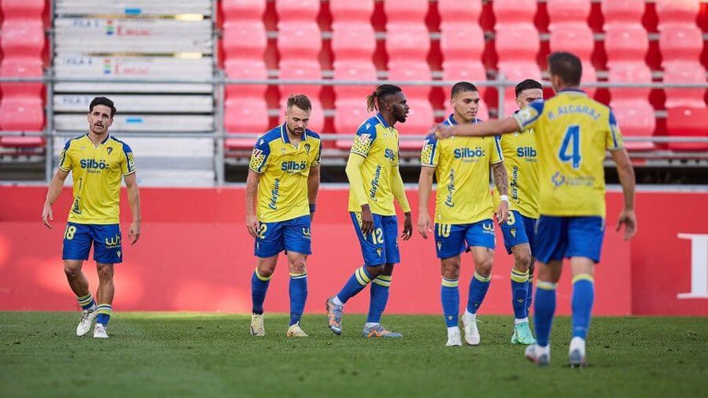 Resumen Mirandés 2-2 Cádiz