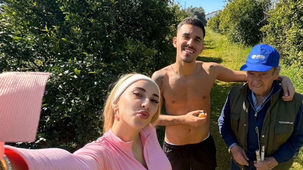 Dani Ceballos sorprende a su abuelo en mitad del campo en Utrera: "Qué te vas a matar"