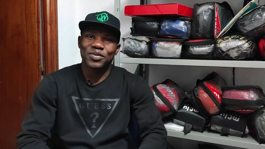 Dani Moukouko, boxeo de supervivencia