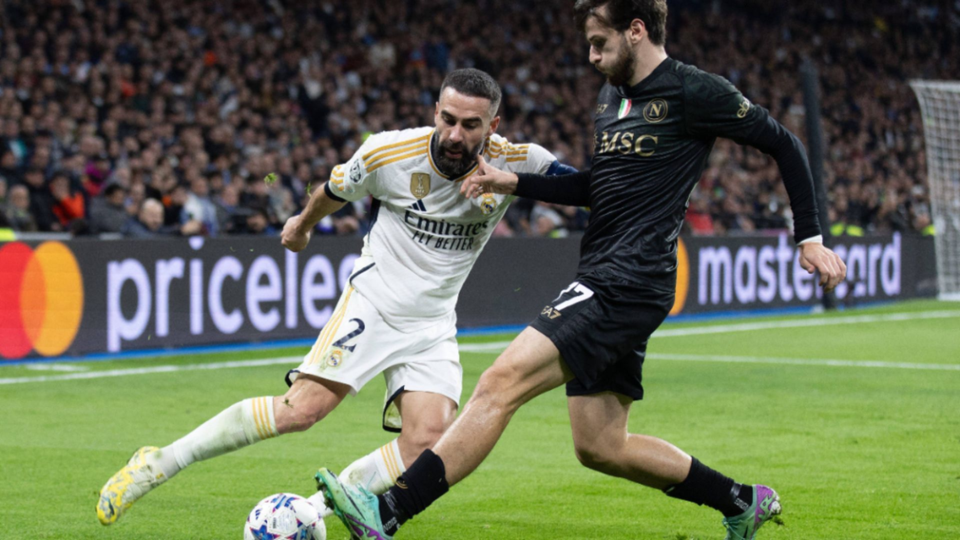 daniel_carvajal_durante_un_partido_de_champions_cordon_press.jpg daniel_carvajal_durante_un_partido_de_champions_cordon_press.jpg