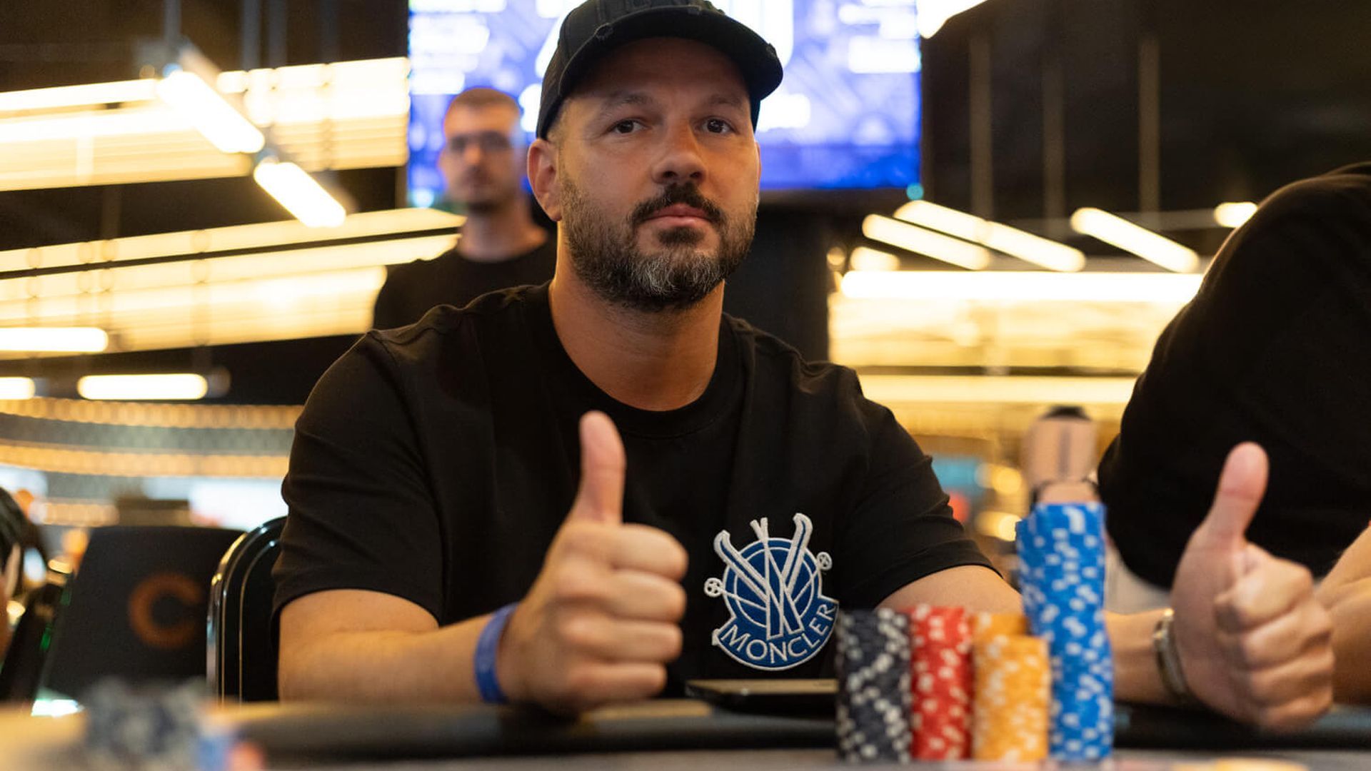 daniel_manea_001.jpg daniel_manea_001.jpg