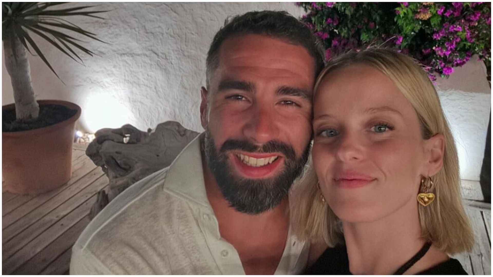 daphnejpg_001.jpg daphnejpg_001.jpg