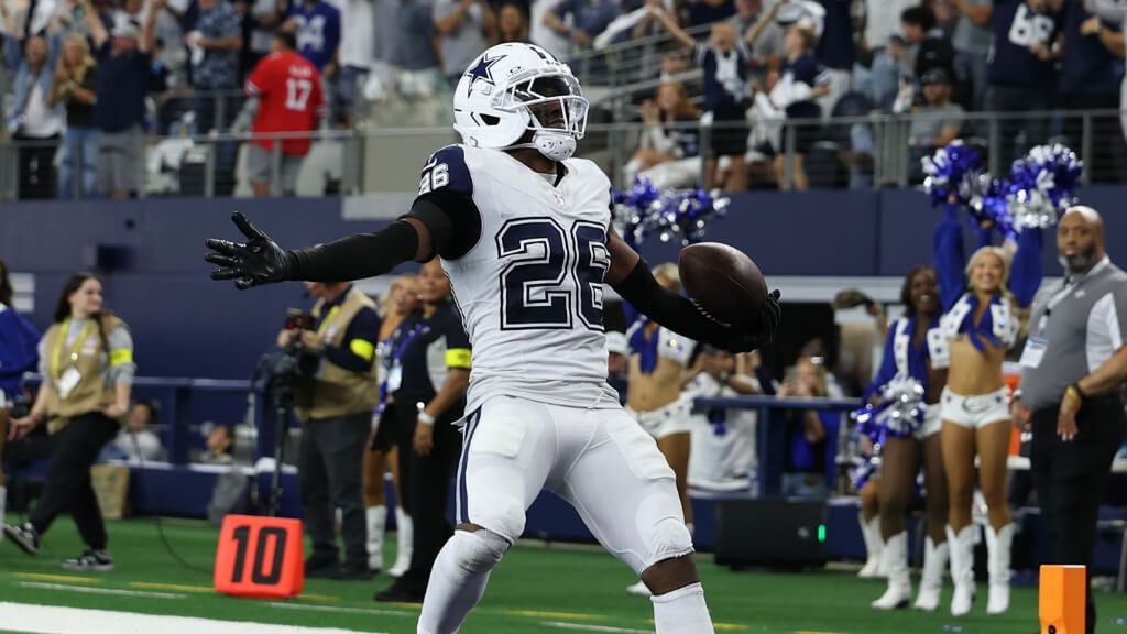 DaRon Bland intercepta y se marca un 'pick six' que "sentencia"