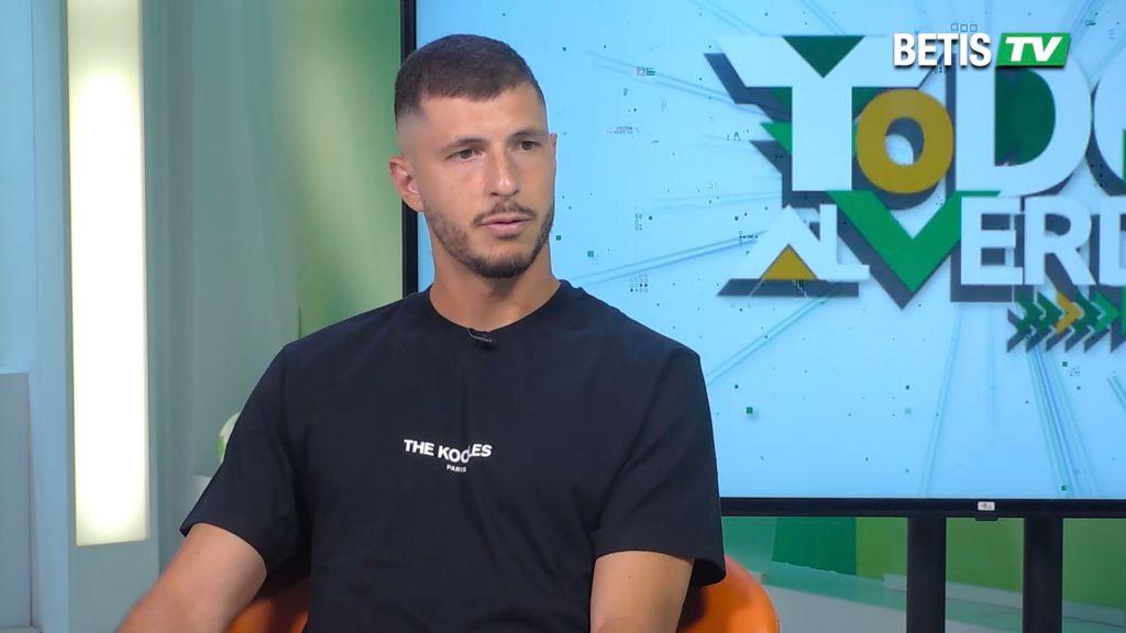 Entrevista a Guido en los medios del club