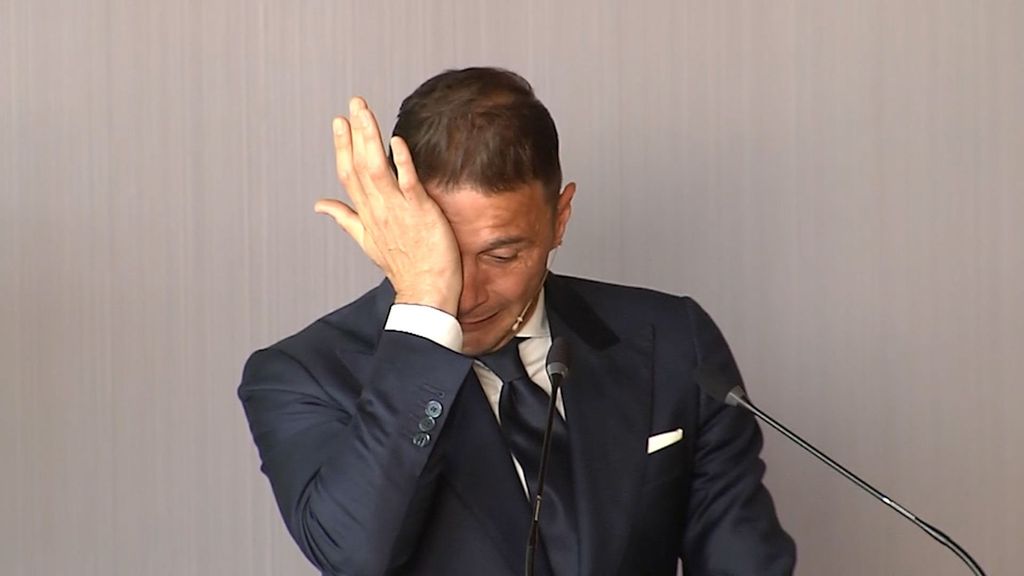 (Mediaset) Desde que entra hasta que sale, Joaquín no para de llorar: todas las lágrimas de su despedida