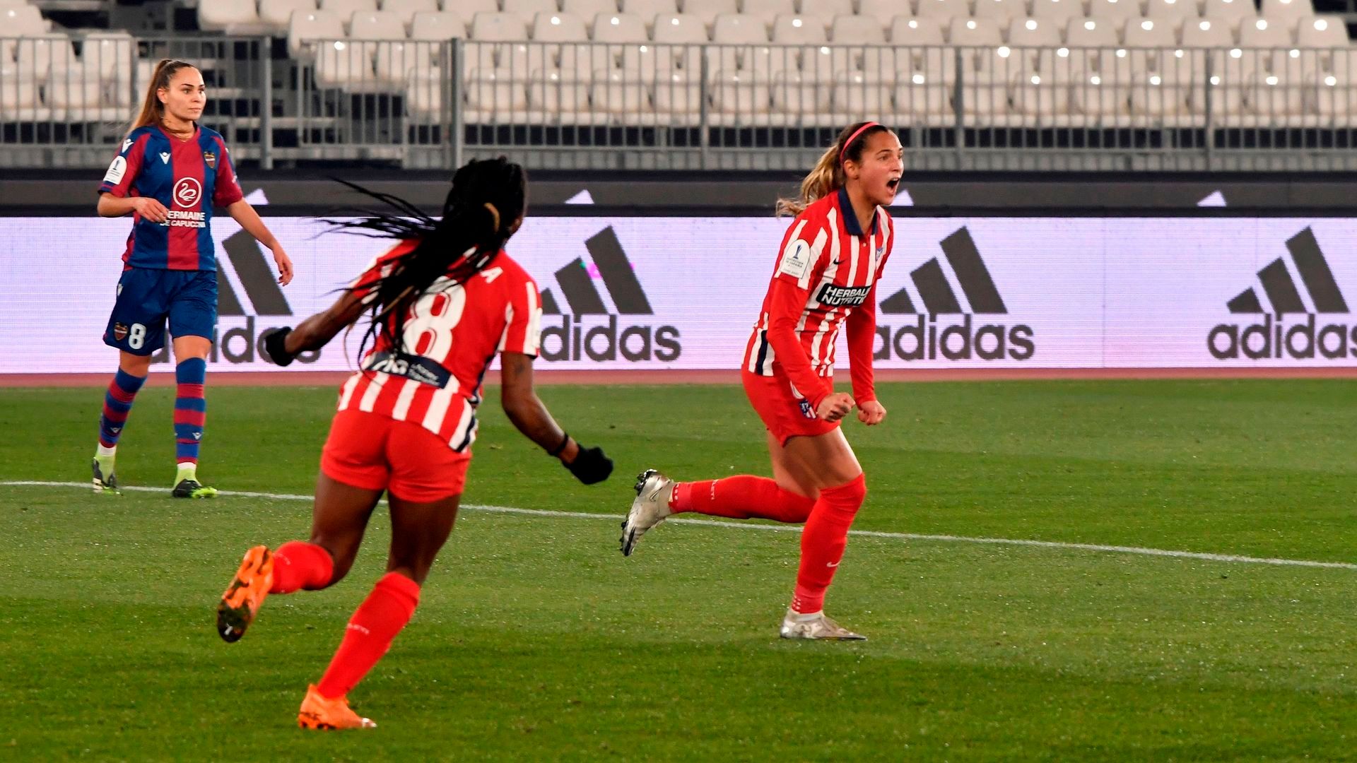 deyna_castellanos_celebra_el_primer_gol_del_atletico_de_madrid_foto_efe.jpg