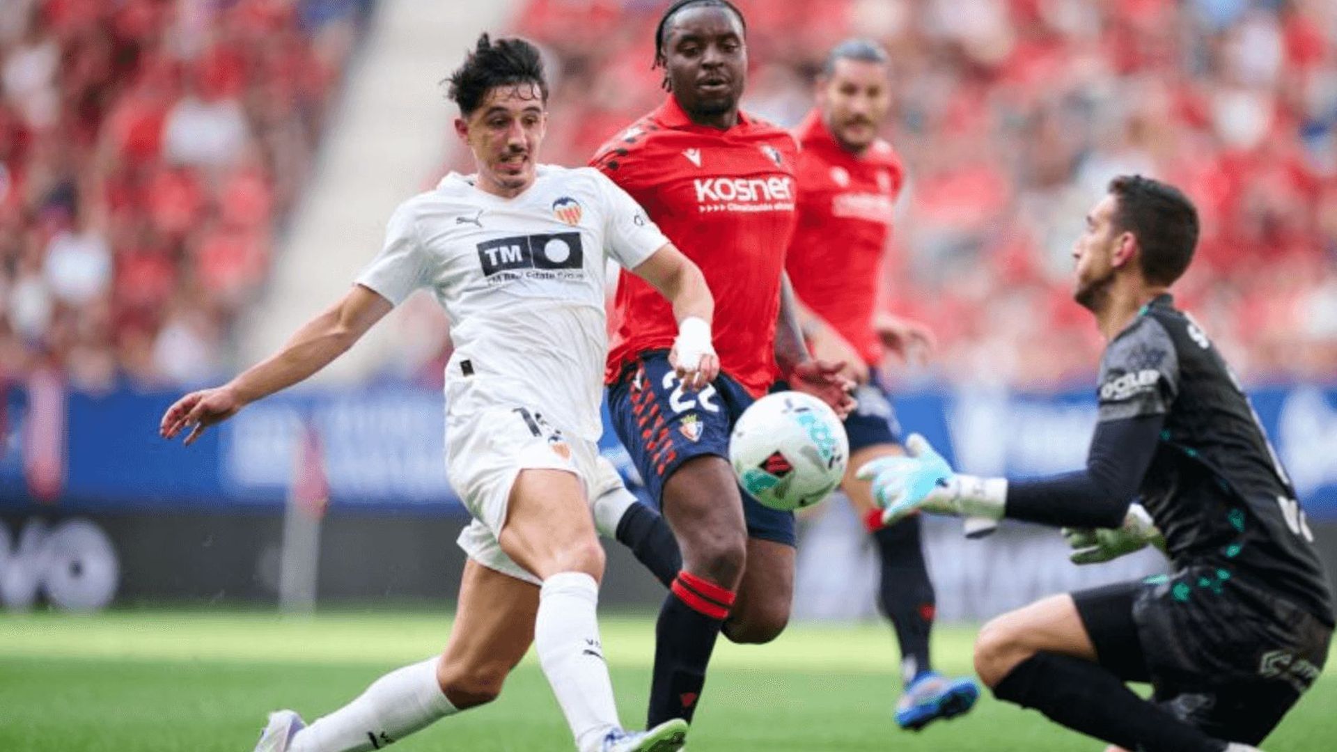 diego_lopez_ante_osasuna_foto_laliga.png diego_lopez_ante_osasuna_foto_laliga.png