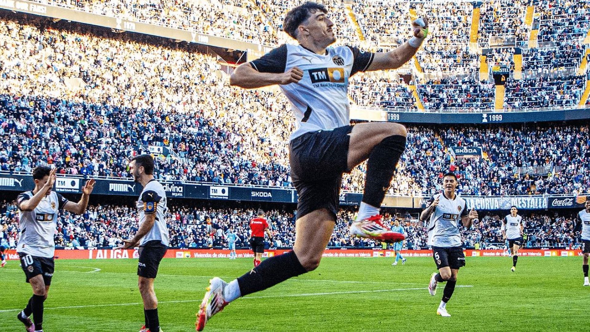 diego_lopez_celebra_su_gol_ante_el_mallorca_001.png diego_lopez_celebra_su_gol_ante_el_mallorca_001.png