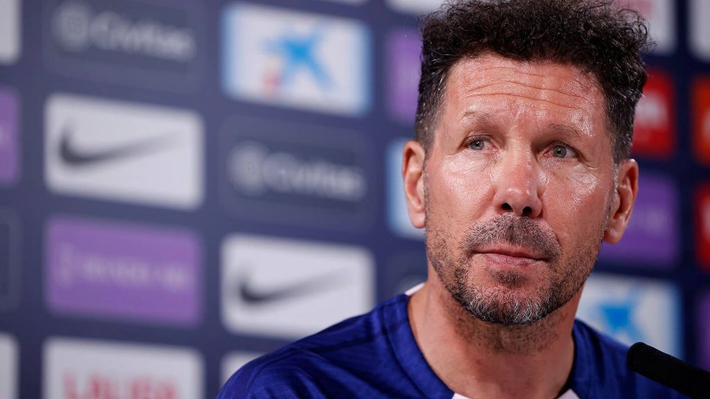 Simeone avisa a Morata y Riquelme y bromea con la nota del Atlético: "En el colegio fui medio complicado"