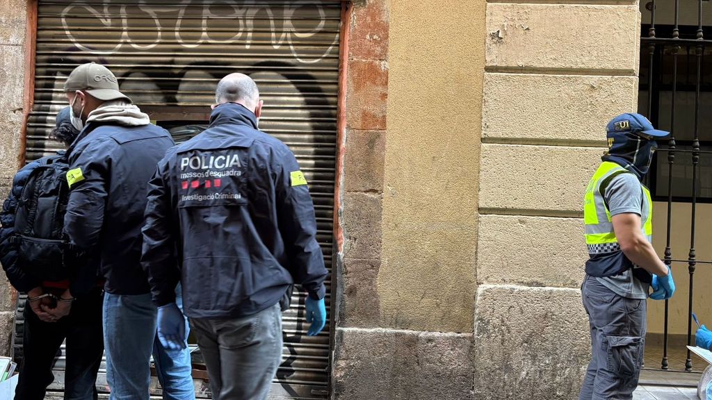 Diez detenidos en un operativo policial contra 'narcopisos' de Barcelona
