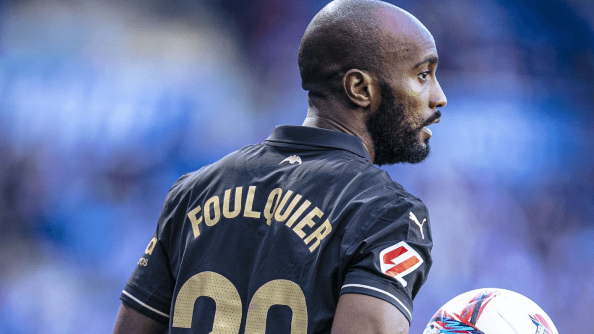 dimitri_foulquier_ante_la_real_sociedad_foto_valencia_cf.png dimitri_foulquier_ante_la_real_sociedad_foto_valencia_cf.png