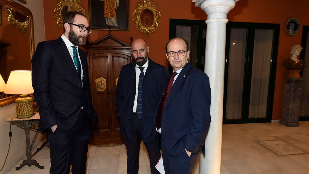 Monchi: "Es muy difícil luchar por la liga en un futuro, pero no es una utopía"