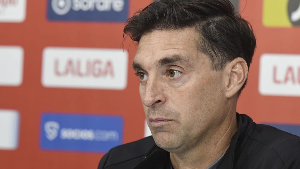 Diego Alonso en la rueda de prensa previa al partido contra la Real Sociedad