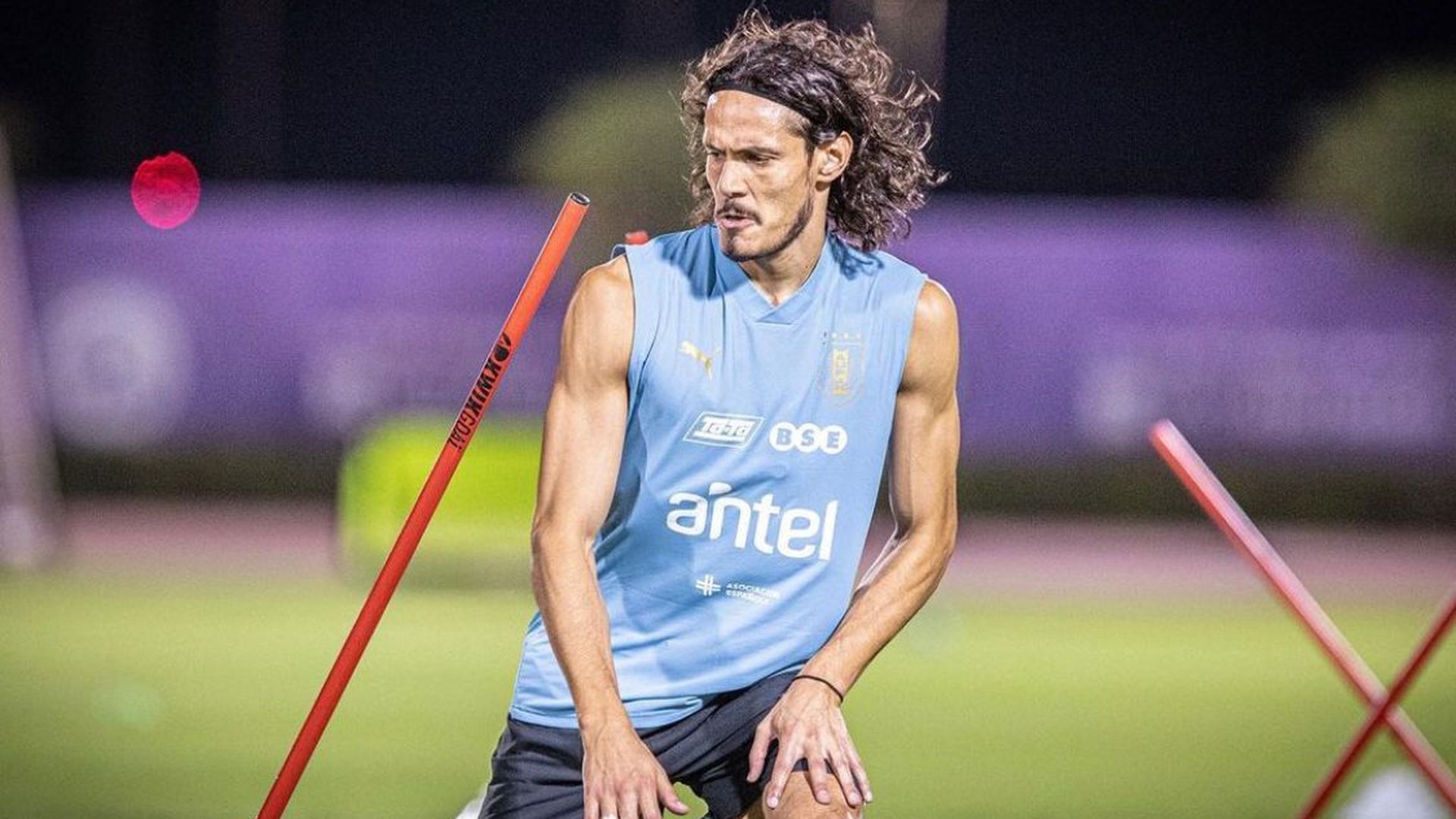 edinson_cavani_con_uruguay_foto_uruguay_001.jpg