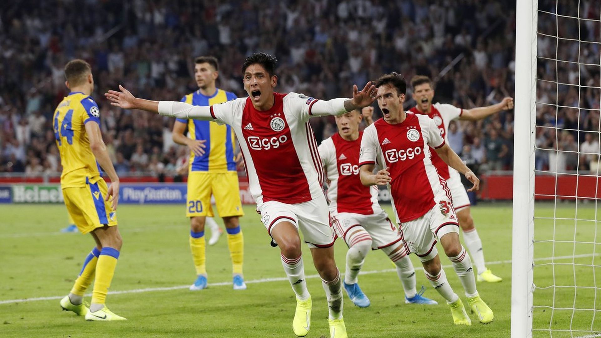 edson_alvarez_del_ajax_foto_uefa_002.jpg