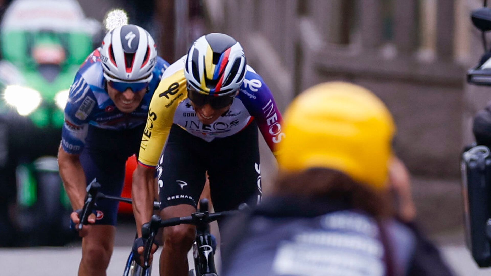 egan_bernal_ganador_de_la_decimosexta_etapa_de_la_vuelta_foto_efe_001.jpg