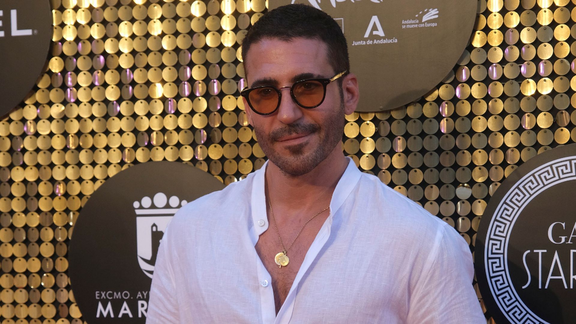 el_actor_miguel_angel_silvestre_posa_en_el_photocall_cordon_press.jpg