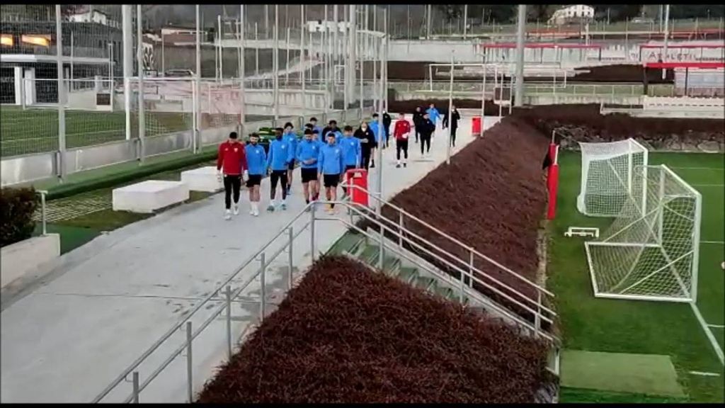 EL Athletic prepara en Lezama la semifinal contra el Valencia