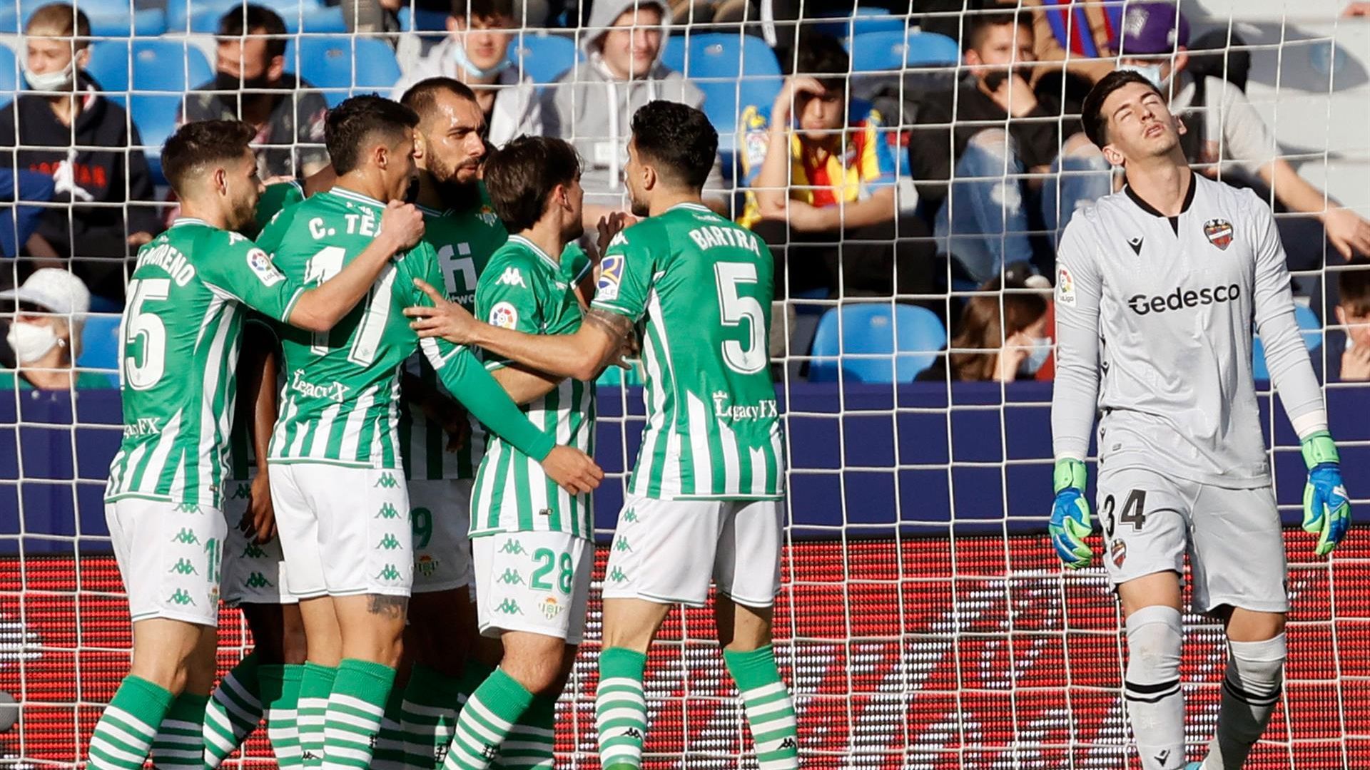el_betis_celebra_el_0_1_ante_el_levante_foto_efe.jpg