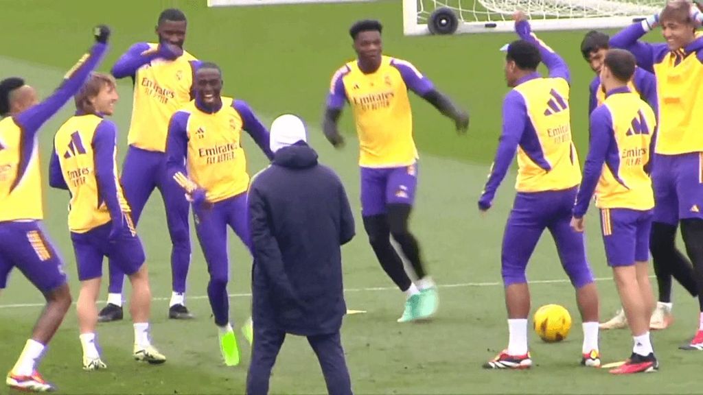 El buen rollo en el entrenamiento del Real Madrid