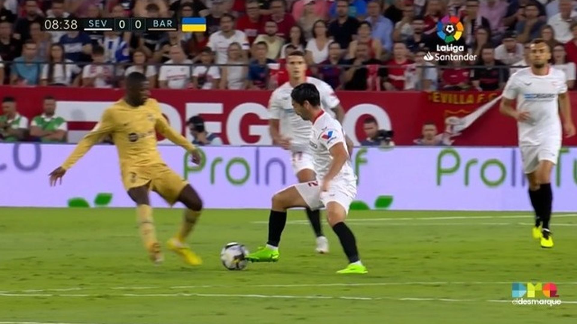 el_cano_de_isco_sobre_dembele.jpeg el_cano_de_isco_sobre_dembele.jpeg