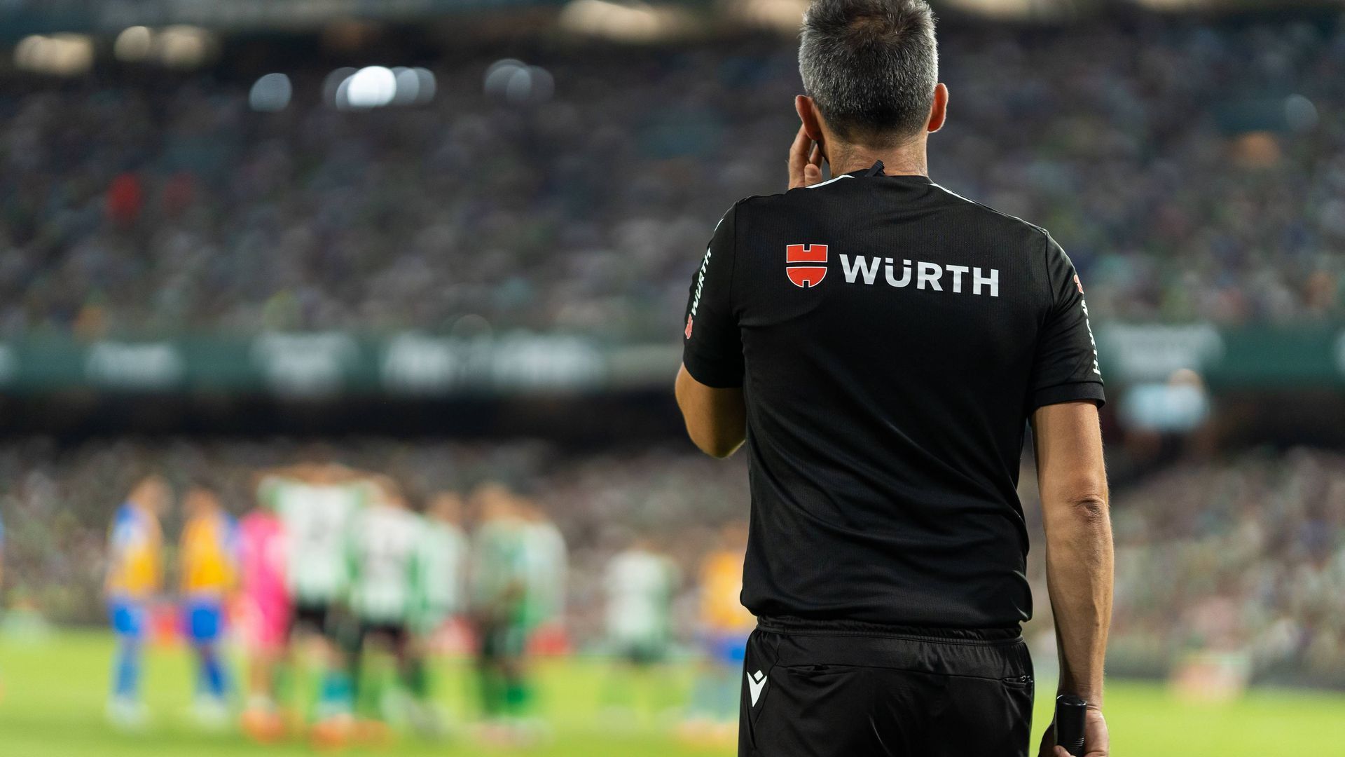 el_cta_explica_que_la_sala_anexa_al_var_existe_cordon_press.jpg el_cta_explica_que_la_sala_anexa_al_var_existe_cordon_press.jpg