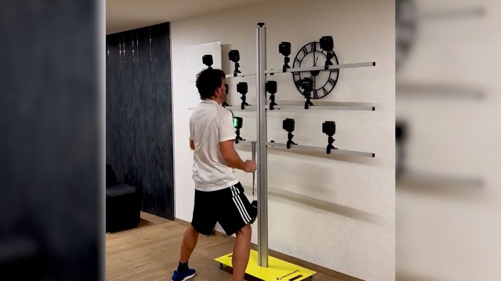 (Mediaset) El detalle en el ejercicio de Fernando Alonso que muchos aficionados ya ven como el nuevo ‘Plan’: “33 toques, este tío quiere que nos volvamos locos”