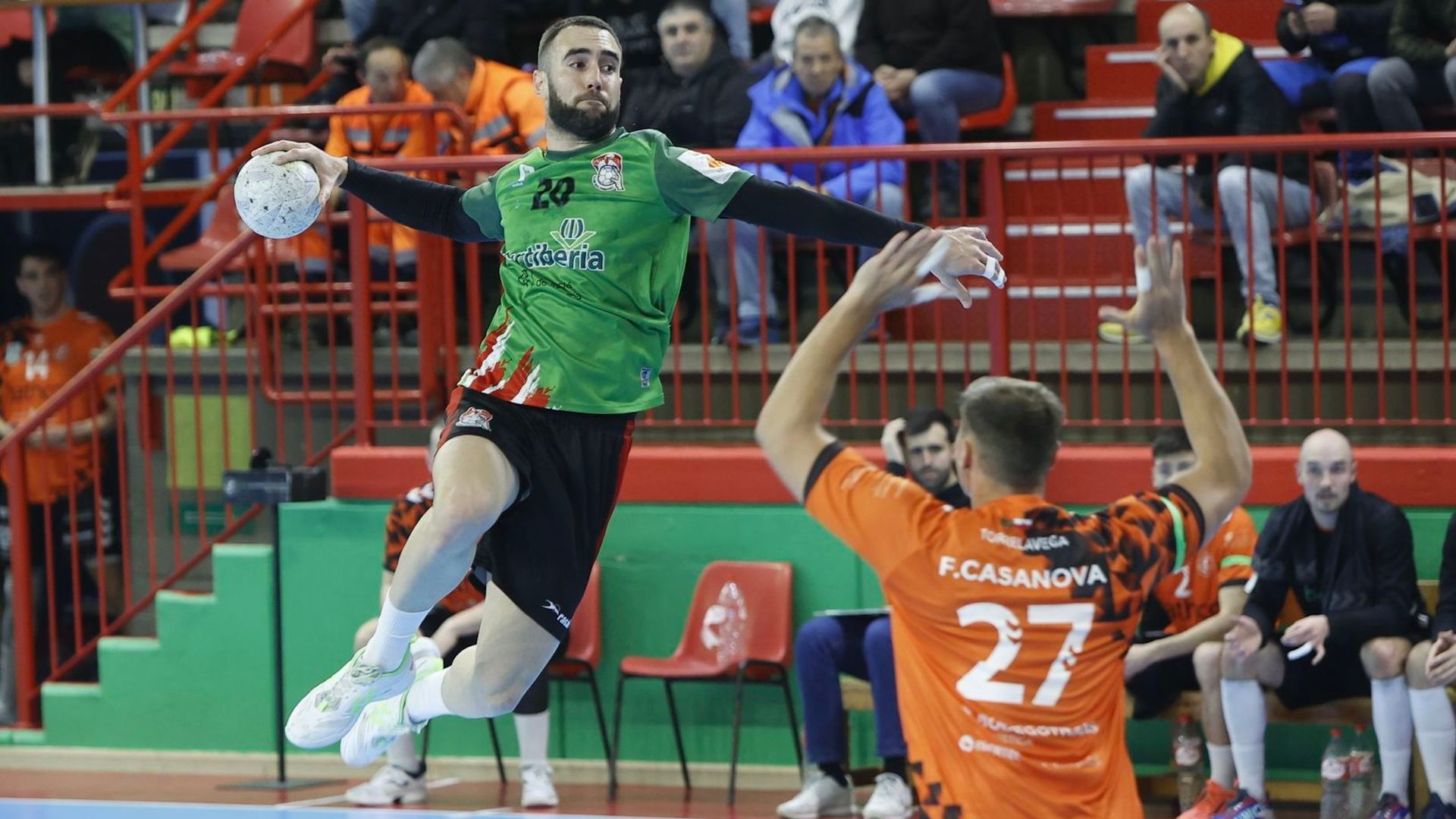 el_fertiberia_lucha_pero_cae_contra_torrelavega.png el_fertiberia_lucha_pero_cae_contra_torrelavega.png