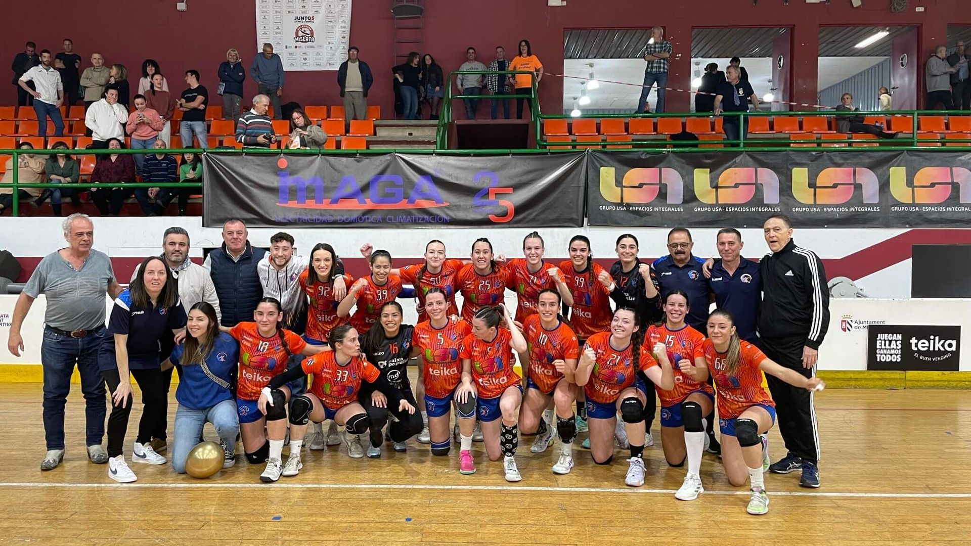el_grupo_usa_handbol_mislata_upv_asciende_a_division_de_honor_oro_003.jpg