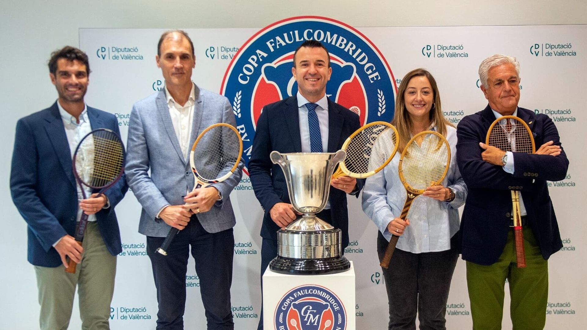 el_mejor_tenis_regresa_a_valencia_con_la_copa_faulcombridge_002.jpeg el_mejor_tenis_regresa_a_valencia_con_la_copa_faulcombridge_002.jpeg