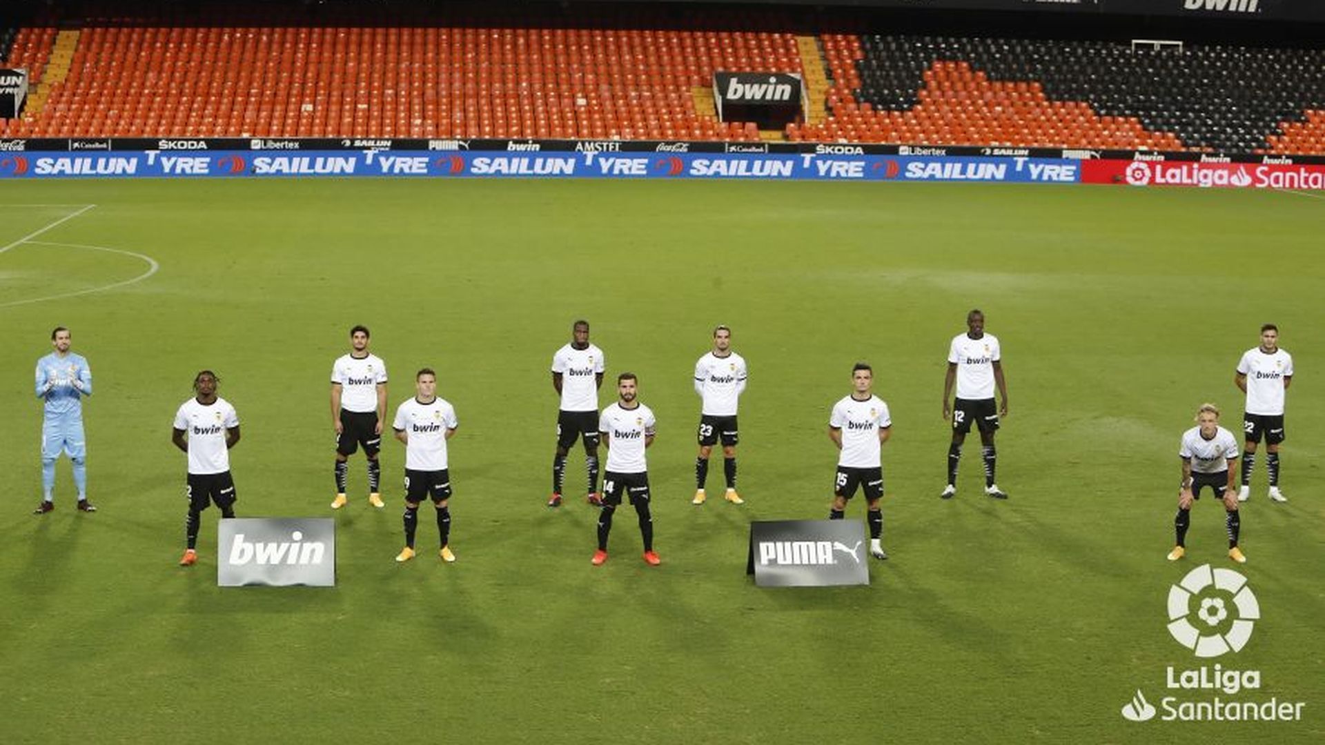 el_once_del_valencia_ante_el_betis.jpeg