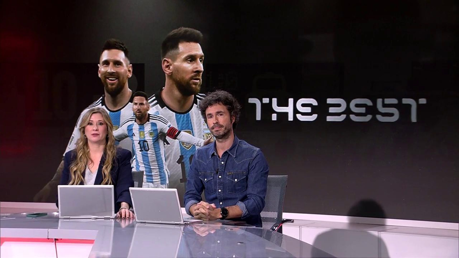 el_palo_de_luis_garcia_a_los_premios____the_best_______son_una_autentica_desgracia___.jpg el_palo_de_luis_garcia_a_los_premios____the_best_______son_una_autentica_desgracia___.jpg