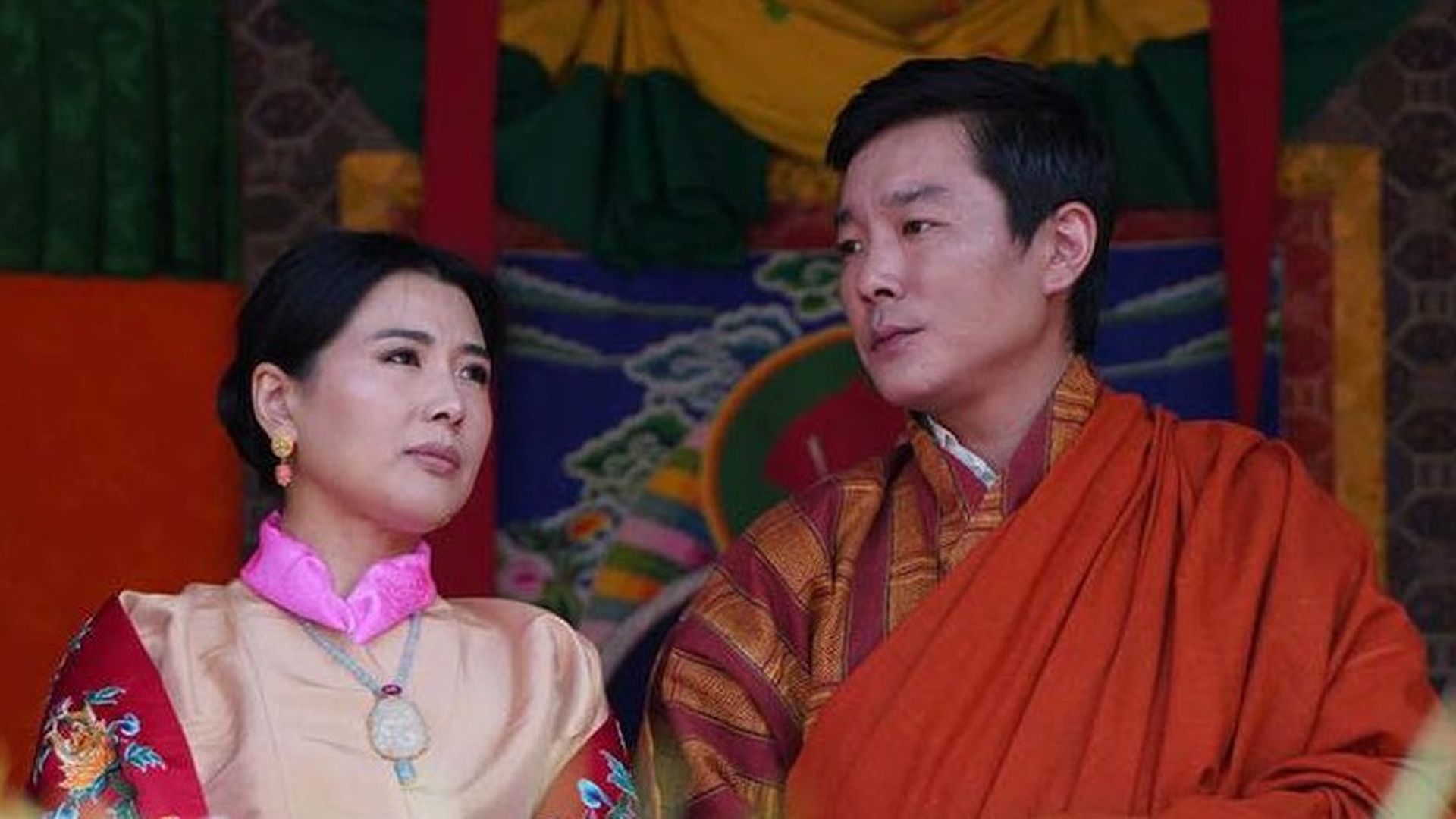 El príncipe Jigyel Ugyen Wangchuck y Ugen Choden Namgyel El príncipe Jigyel Ugyen Wangchuck y Ugen Choden Namgyel