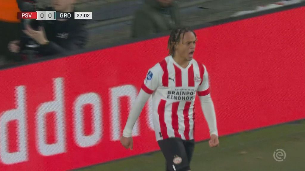 (MEDIASET) El PSV avisa al Sevilla: 6-0 a base de golazos, velocidad de vértigo y la conexión Xavi Simons - Luuk De Jong