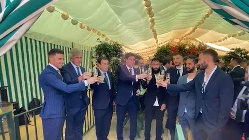 El Real Betis ya disfruta en el Real de la Feria de Abril de Sevilla