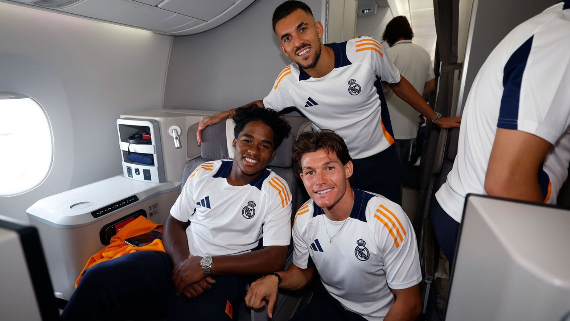 el_real_madrid_vuela_a_chicago_002.JPG el_real_madrid_vuela_a_chicago_002.JPG