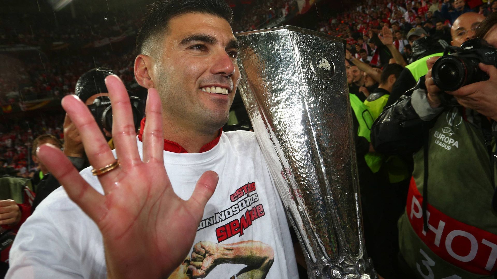 el_recuerdo_del_hijo_de_reyes_a_su_padre_en_el_cuarto_aniversario_de_su_muerte_nunca_t.jpg el_recuerdo_del_hijo_de_reyes_a_su_padre_en_el_cuarto_aniversario_de_su_muerte_nunca_t.jpg