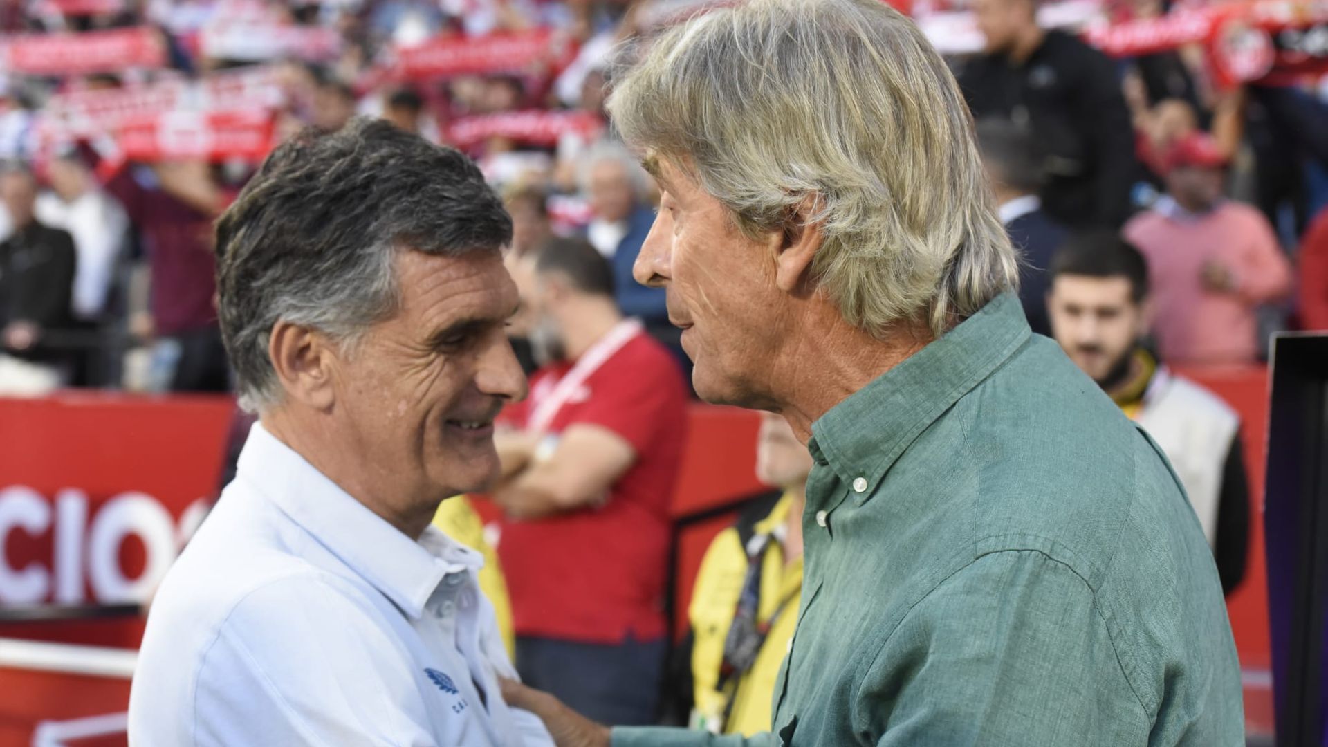 el_saludo_de_mendilibar_y_pellegrini_en_el_derbi_foto_kiko_hurtado_001.jpeg