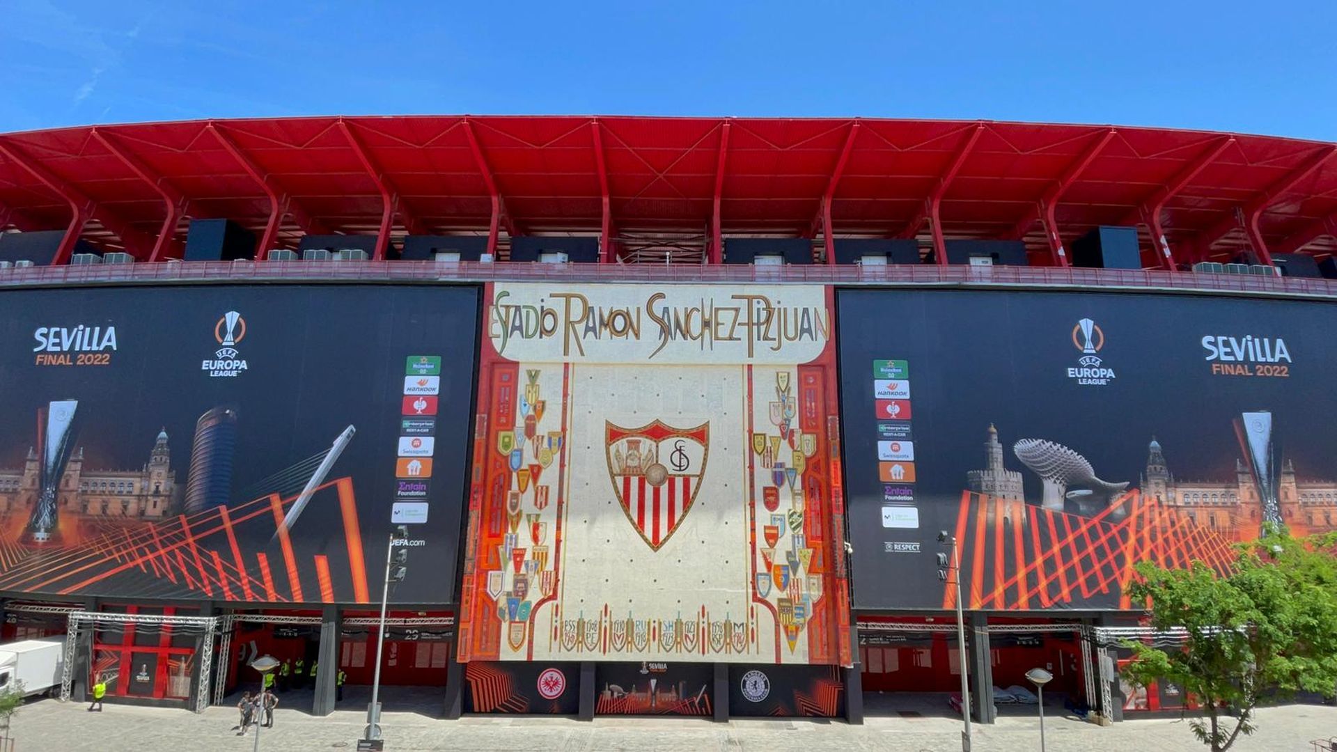 el_sanchez_pizjuan_preparado_para_la_final_de_europa_league_foto_kiko_hurtado_004.jpeg el_sanchez_pizjuan_preparado_para_la_final_de_europa_league_foto_kiko_hurtado_004.jpeg