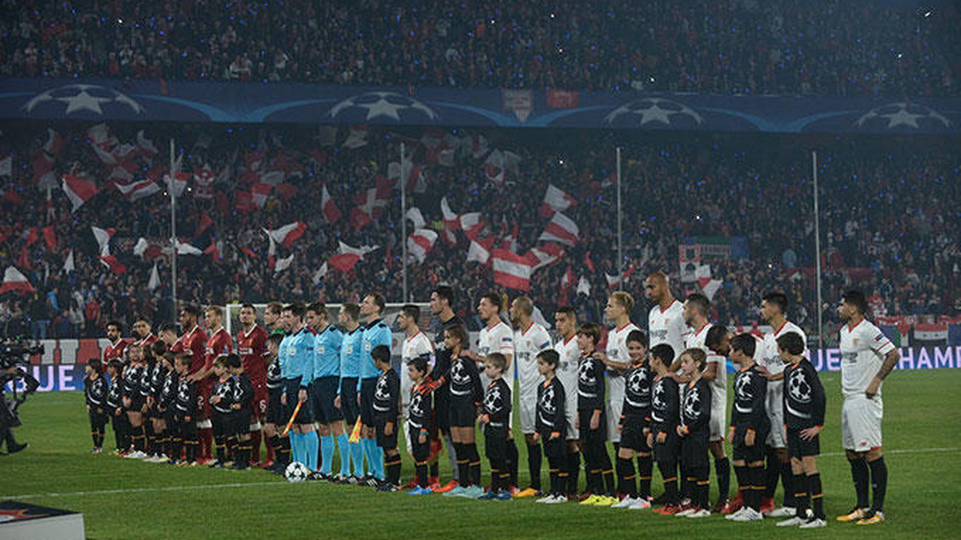 el_sevilla_liverpool_de_champions_foto_kiko_hurtado_001.jpg