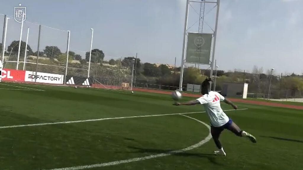 El vacile de Nico Williams a Lamine Yamal