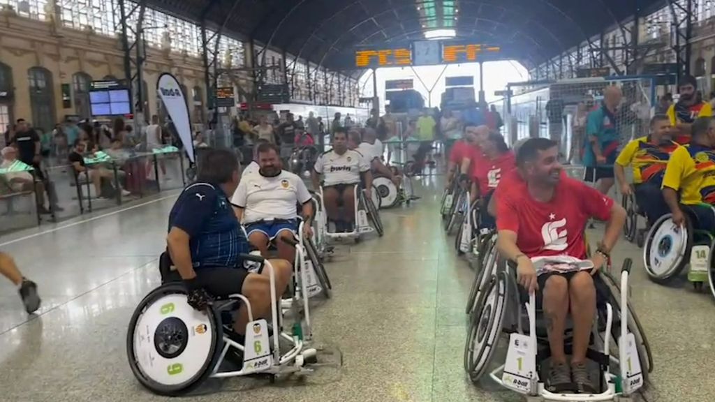 El Valencia campeón del primer trofeo ciudad de Valencia de fútbol en silla