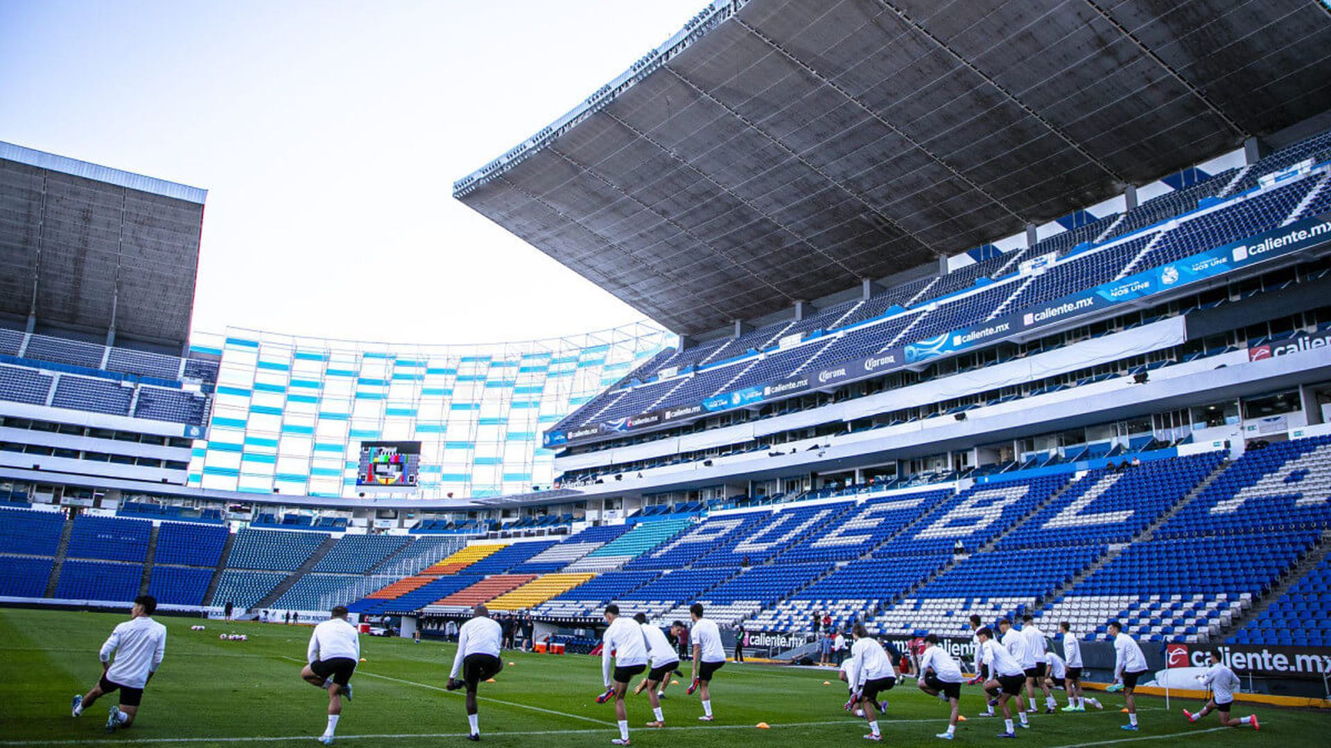 el_valencia_cf_ya_conoce_el_escenario_del_partido.jpg el_valencia_cf_ya_conoce_el_escenario_del_partido.jpg