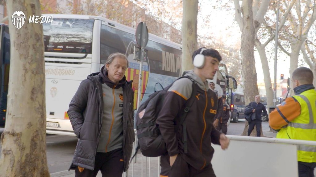 El Valencia CF ya está en Vallecas