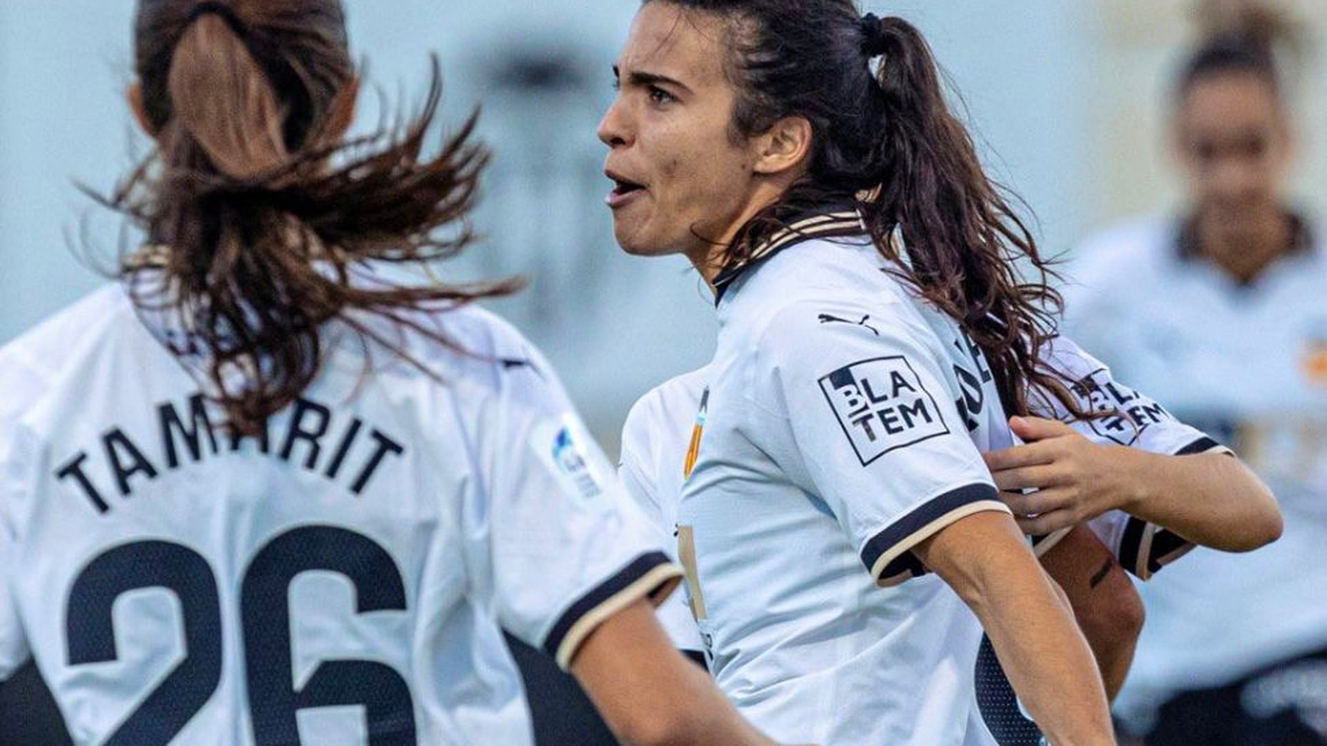 el_vcf_femenino_cumple_y_doblega_al_colista_en_casa.png el_vcf_femenino_cumple_y_doblega_al_colista_en_casa.png