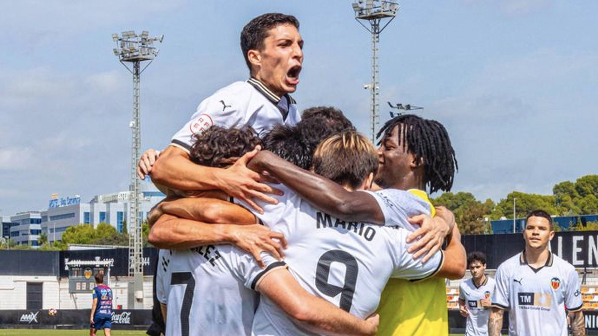 el_vcf_mestalla_empata_y_sigue_con_el_invicto_foto_valencia_cf.png el_vcf_mestalla_empata_y_sigue_con_el_invicto_foto_valencia_cf.png