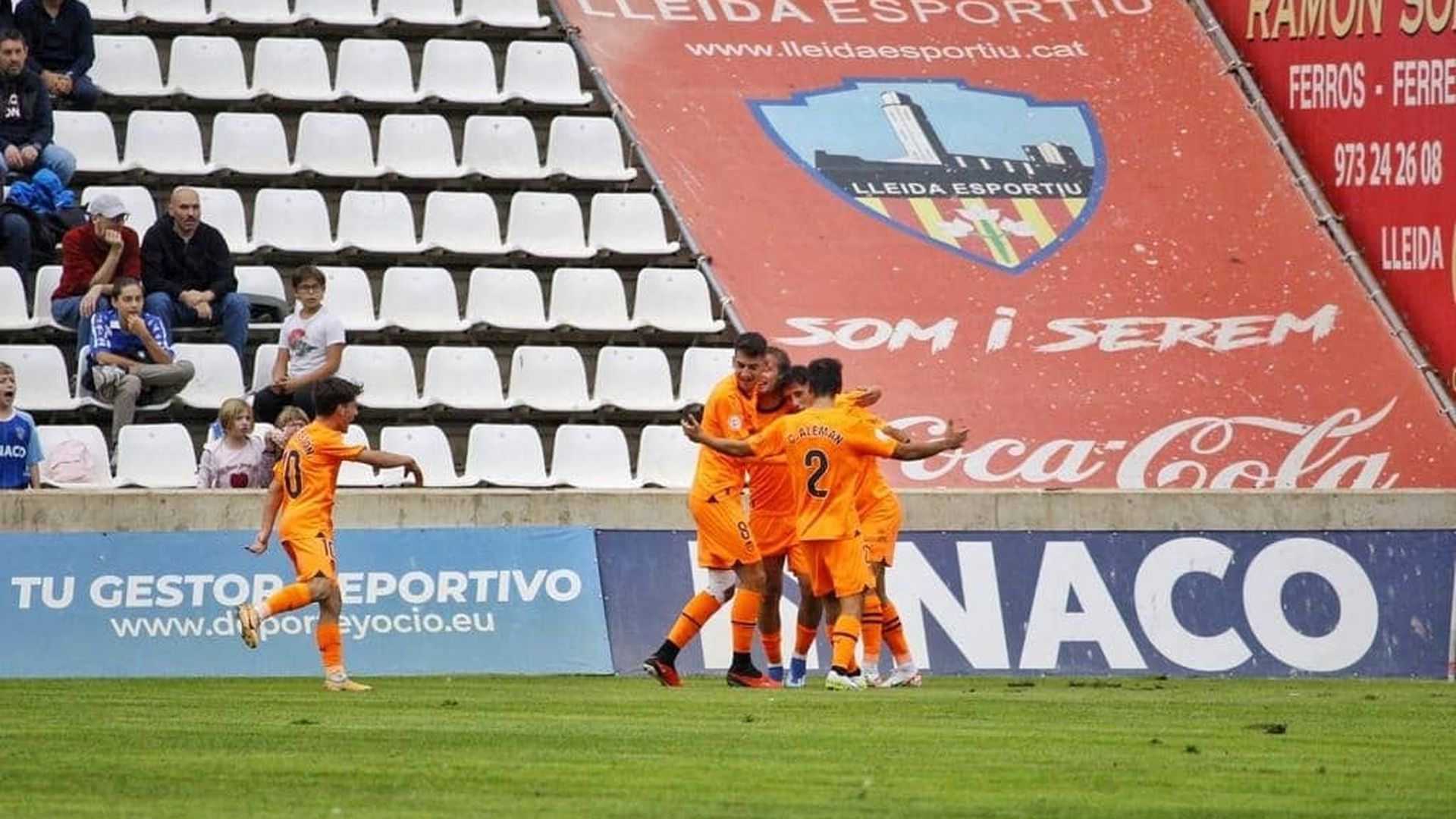 el_vcf_mestalla_pierde_en_lleida_002.jpeg el_vcf_mestalla_pierde_en_lleida_002.jpeg